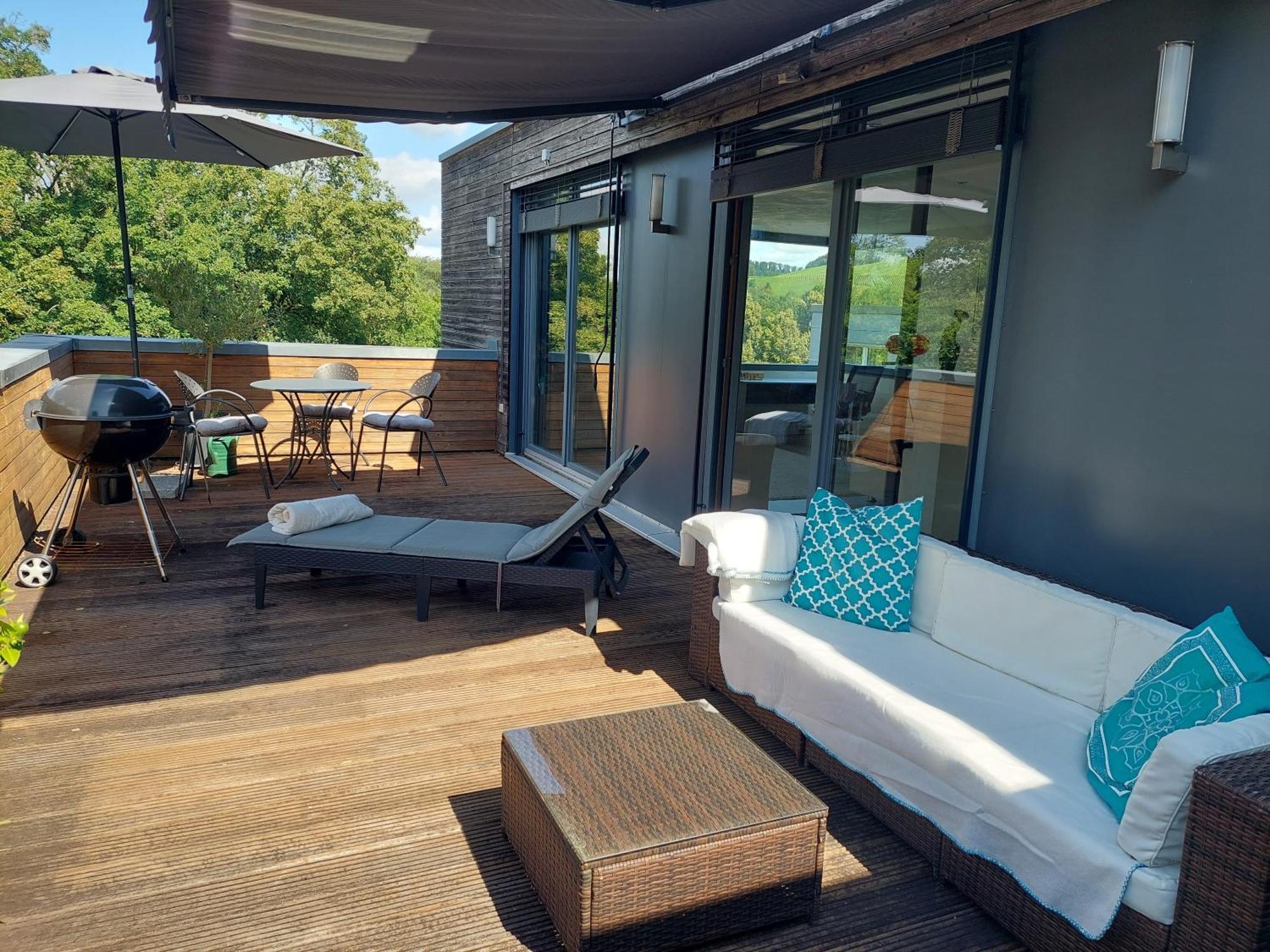 Tolle Penthouse Direkt Am Park Apartment